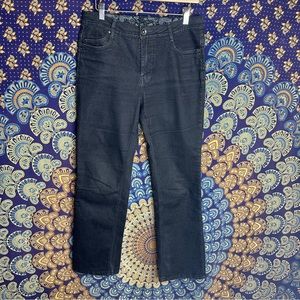 🦋5/20$🦋 black straight leg jeans